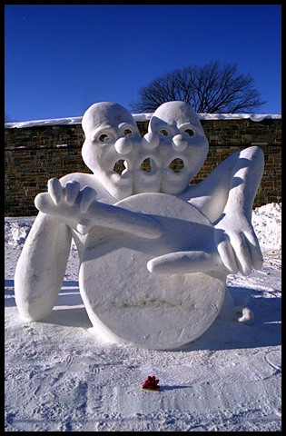 CANADA Sculpture de neige Quebec