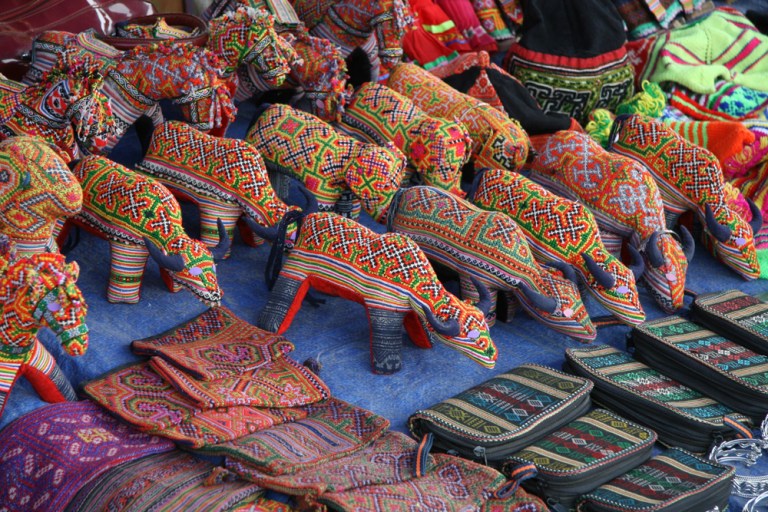 VIETNAM Artisanat marche de Bac Ha